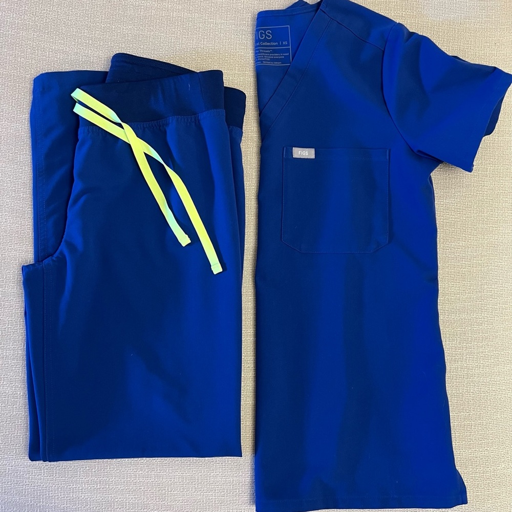 FIGS Electric Blue Catarina top and Livingston pant